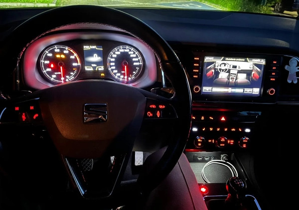 Seat Ateca cena 71000 przebieg: 118000, rok produkcji 2017 z Chorzów małe 781